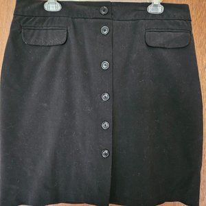 Black Pencil Mini Skirt w/button design -Size 14